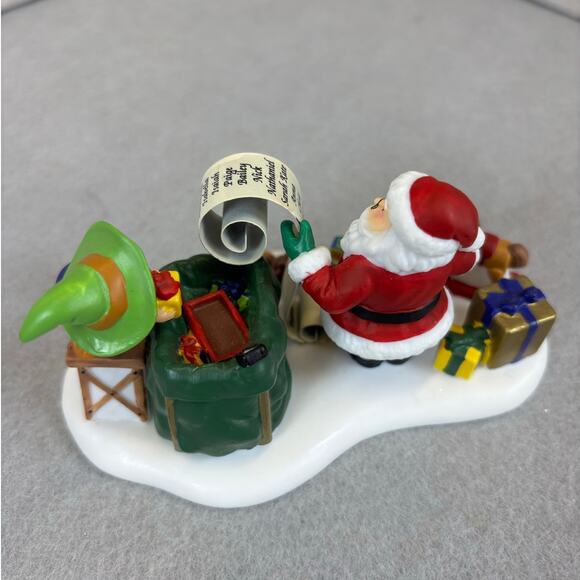 Dept 56 Everybody's Been Good This Year 56891 North Pole Series Accessory w/box - Picture 4 of 8